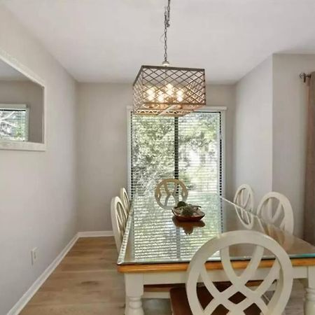 فيلا New Pics! Harbour Town 3Br/3Ba - Pool Access - Book Now هيلتون رئيس جزيرة المظهر الخارجي الصورة